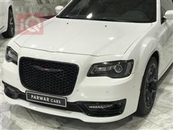 کرایسلەر 300